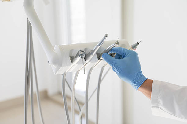 24/7 Emergency Dental Implants experts in Brooktrails, CA
